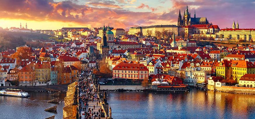 Thai Sun Hostel Prague Exterior photo